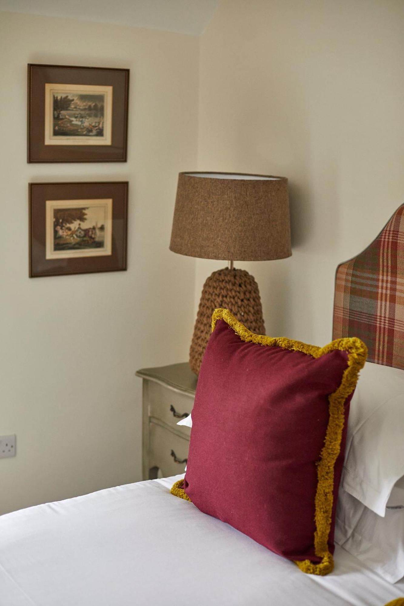 The Pot Kiln Hotel Newbury  Bagian luar foto